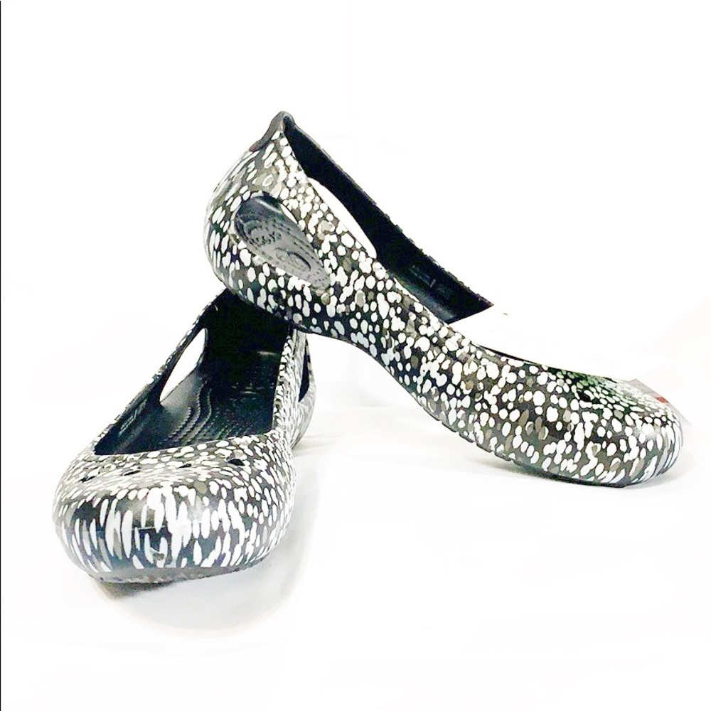 Crocs Kadee graphic flats